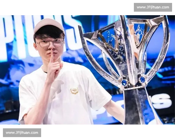 泪水与汗水交织,英雄联盟总决赛选手赛后哽咽,太不容易了! 泪水与汗水交织,英雄联盟总决赛选手赛后哽咽,太不容易了!