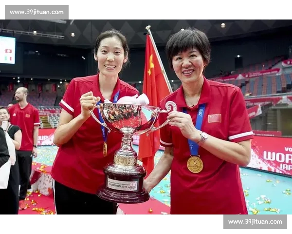 女排姑娘们勇夺世界杯冠军，五星红旗再次高高升起！